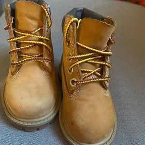 Toddler Timberlands Tan size 5c